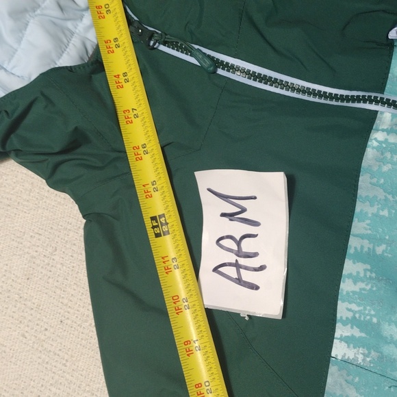 NWT L.L. Bean Wildcat WP Green and Light Blue Ski Jacket Boys Size Medium 10/12 - Picture 10 of 11